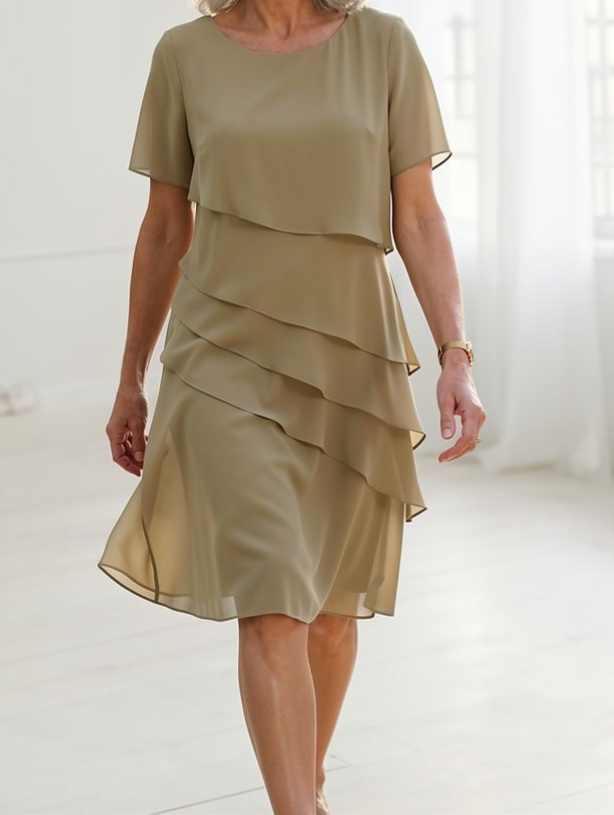 Marta – Vestido elegante con volantes