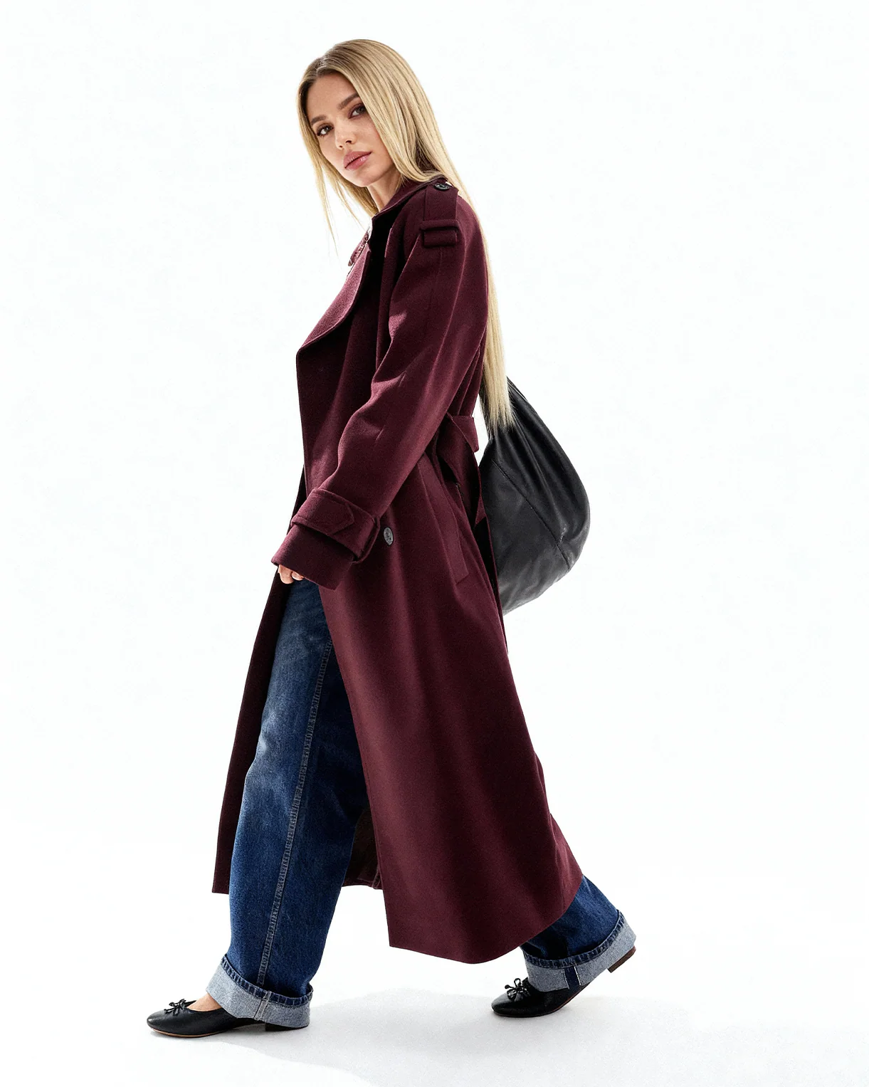 Amalia | Gabardina color vino