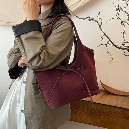 Celina | Bolso tipo cubo con nudo