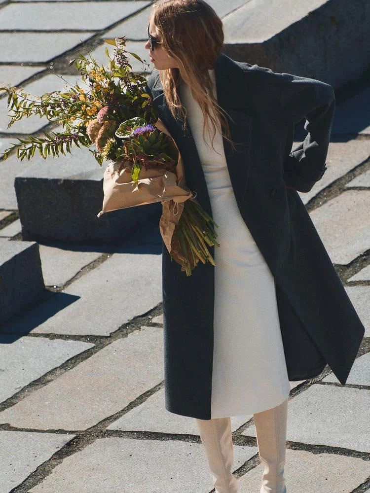 Clara™ | Abrigo Premium Atemporal