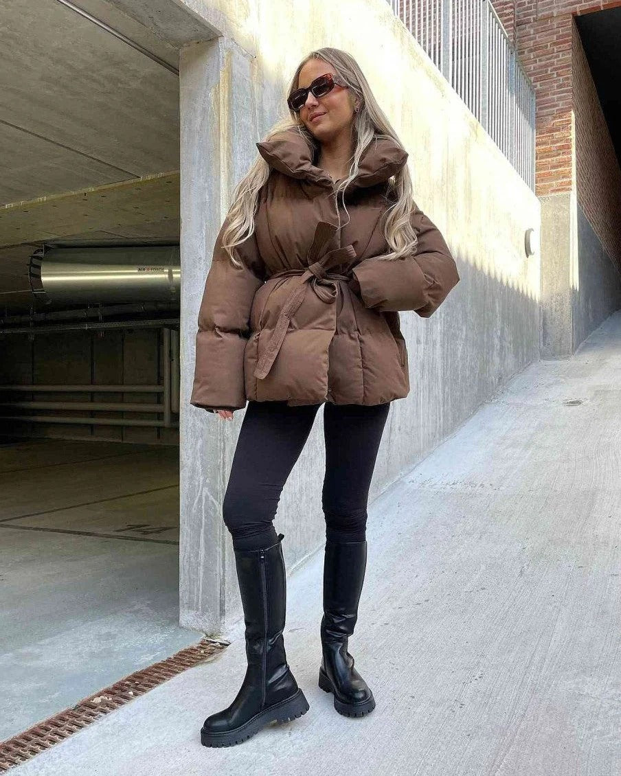 Anneliese | Chaqueta acolchada con cinturón