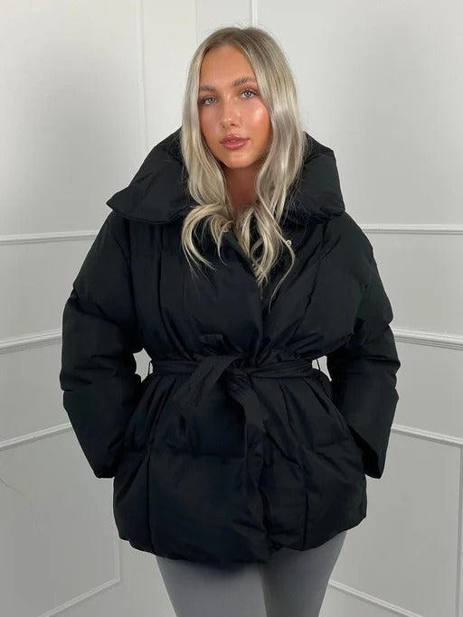 Elina | Chaqueta corta acolchada con cinturón